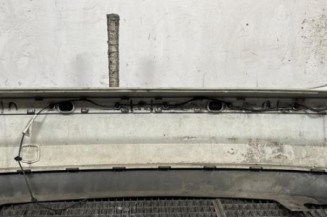 Pare choc arriere FORD FOCUS 2