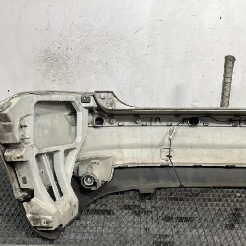 Pare choc arriere FORD FOCUS 2 Photo n°6