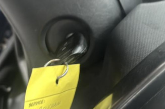 Leve vitre mecanique arriere droit DACIA DUSTER 1