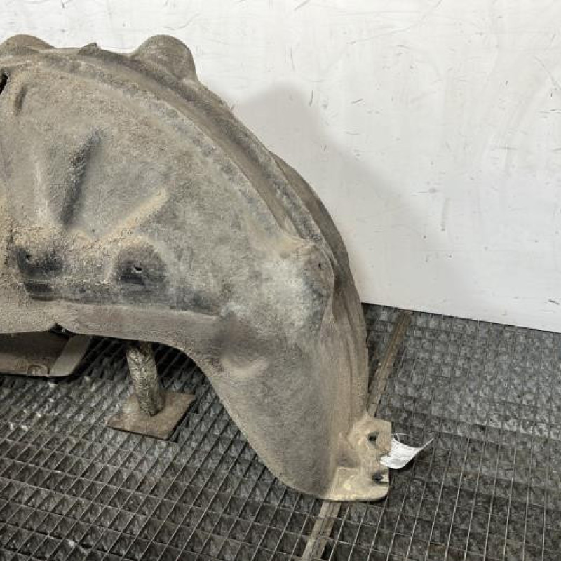 Pare boue arriere droit RENAULT MEGANE 4 Photo n°4