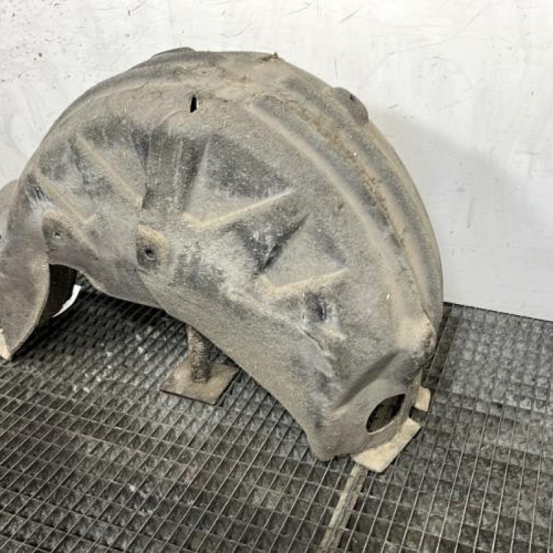 Pare boue arriere gauche RENAULT MEGANE 4 Photo n°4