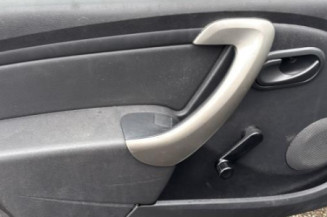 Leve vitre mecanique arriere droit DACIA SANDERO 1