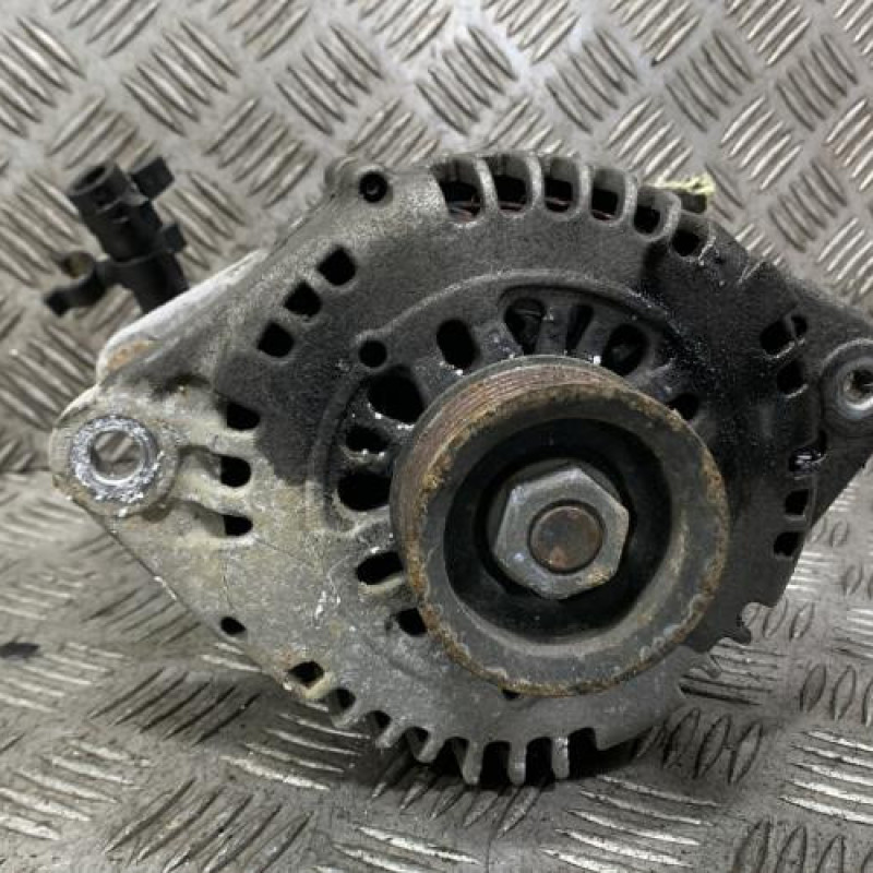 Alternateur OPEL CORSA C Photo n°3