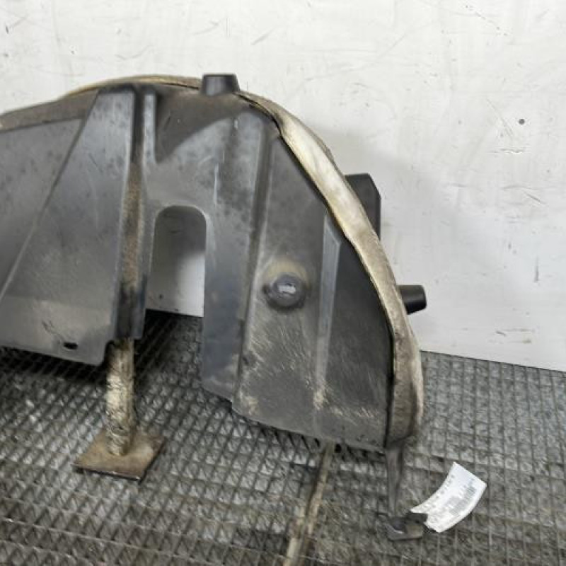 Pare boue arriere gauche CITROEN C3 AIRCROSS 1 Photo n°4
