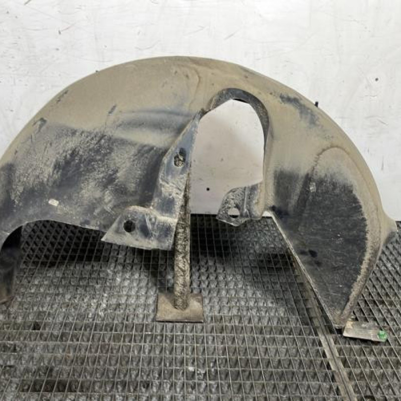 Pare boue arriere droit RENAULT CLIO 5 Photo n°2