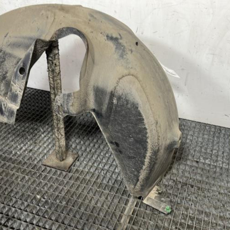 Pare boue arriere droit RENAULT CLIO 5 Photo n°4