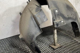 Pare boue arriere gauche RENAULT CLIO 5
