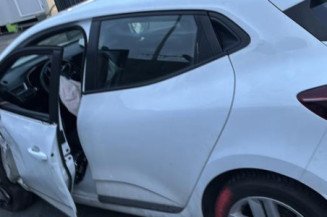 Pare boue arriere gauche RENAULT CLIO 5