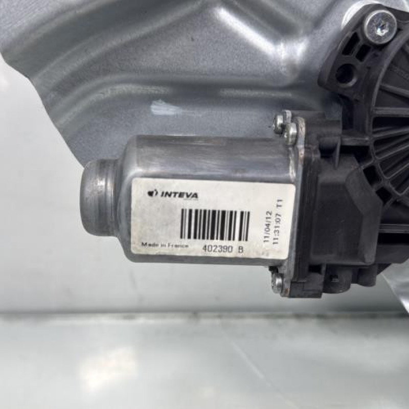 Leve vitre electrique avant droit HYUNDAI IX 35 Photo n°3