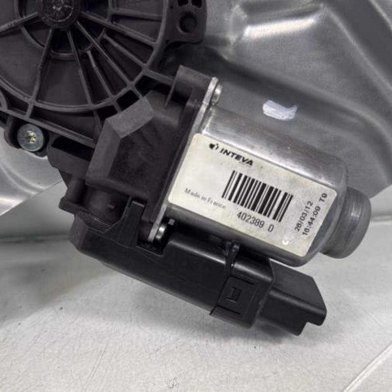 Leve vitre electrique avant gauche HYUNDAI IX 35 Photo n°3