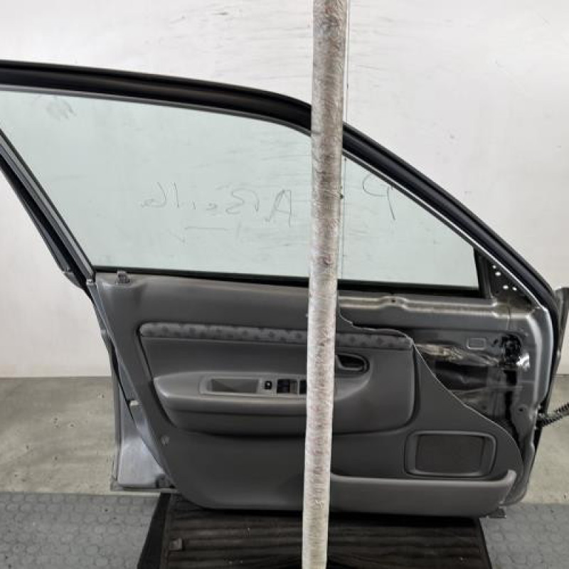 Porte avant gauche MAZDA DEMIO Photo n°6