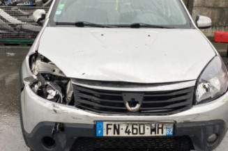 Leve vitre mecanique arriere droit DACIA SANDERO 1