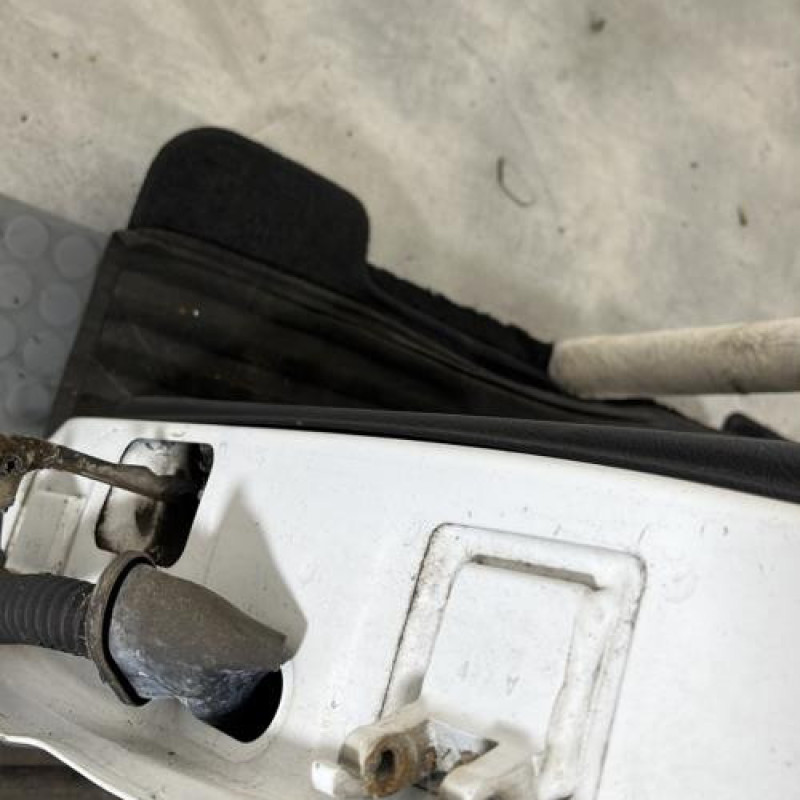 Porte arriere gauche CITROEN SAXO Photo n°4