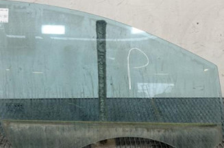 Vitre avant droit FORD KUGA 1 Photo n°1