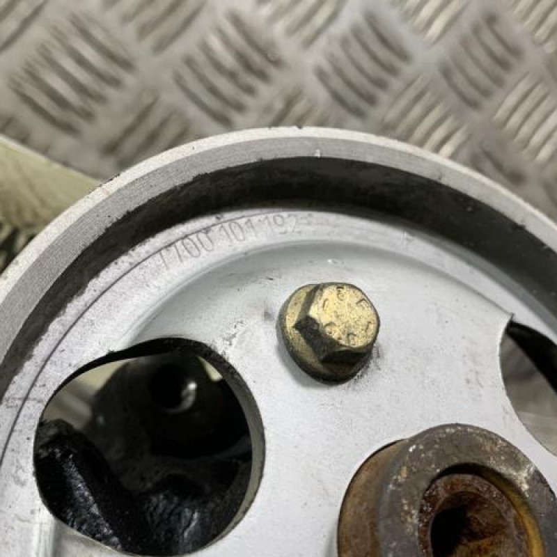 Pompe de direction RENAULT SCENIC 1 Photo n°3