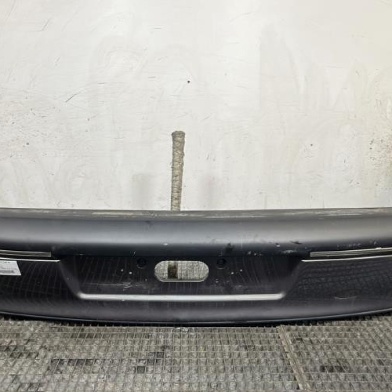 Pare choc arriere RENAULT SAFRANE Photo n°1