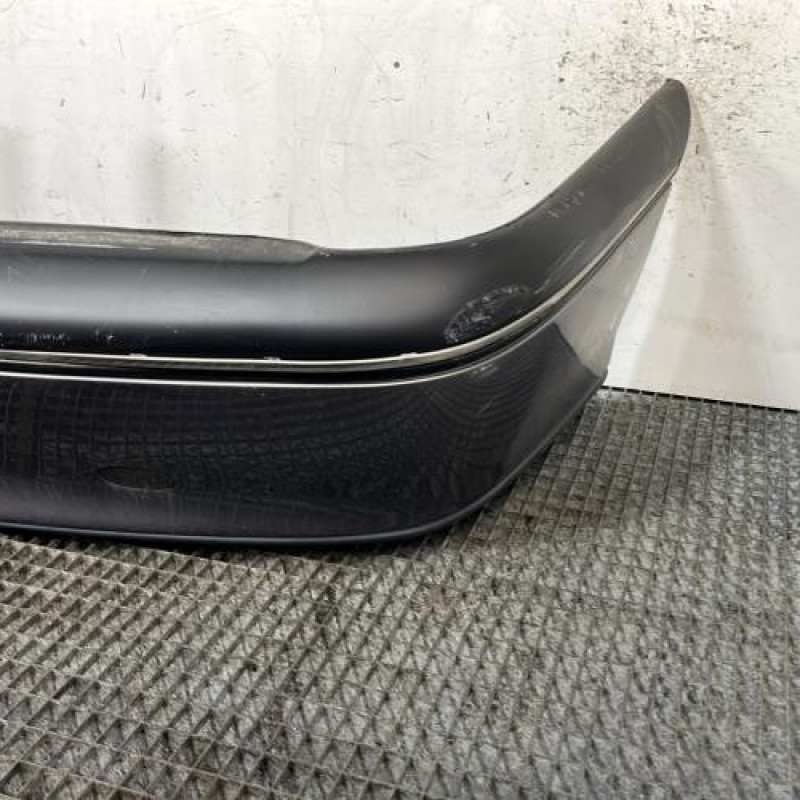 Pare choc arriere RENAULT SAFRANE Photo n°3