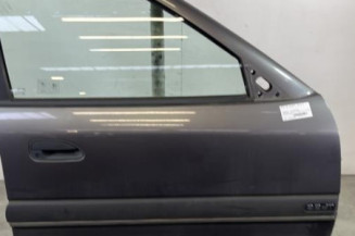 Porte avant droit RENAULT SAFRANE Photo n°1