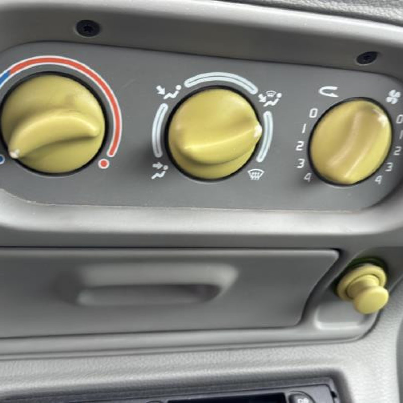 Antenne RENAULT TWINGO 1 Photo n°18