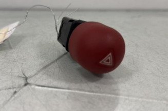 Bouton de warning RENAULT TWINGO 1 Photo n°1