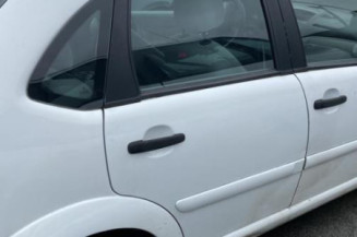 Pare choc arriere CITROEN C3 1