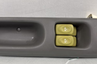 Interrupteur de leve vitre avant gauche RENAULT TWINGO 1 Photo n°1