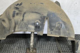 Pare boue arriere droit RENAULT MEGANE 3