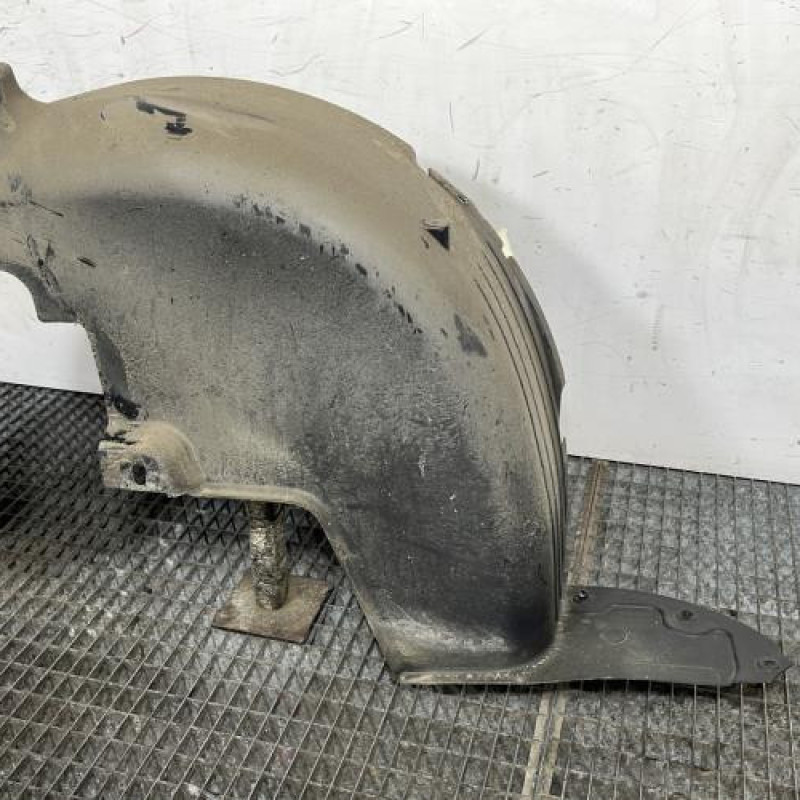 Pare boue arriere droit CITROEN C4 CACTUS Photo n°4