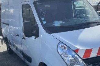 Pare boue avant gauche RENAULT MASTER 3