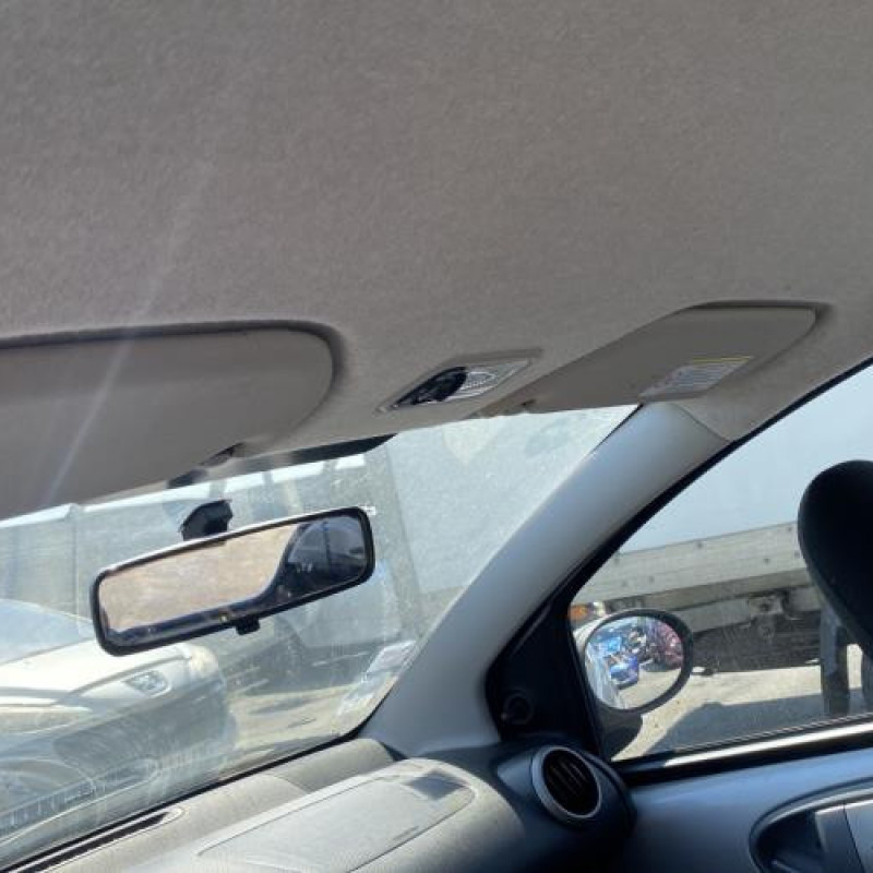 Pare boue avant gauche TOYOTA AYGO 1 Photo n°19