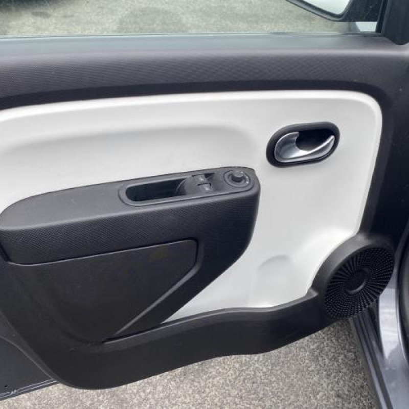 Alternateur RENAULT TWINGO 3 Photo n°9