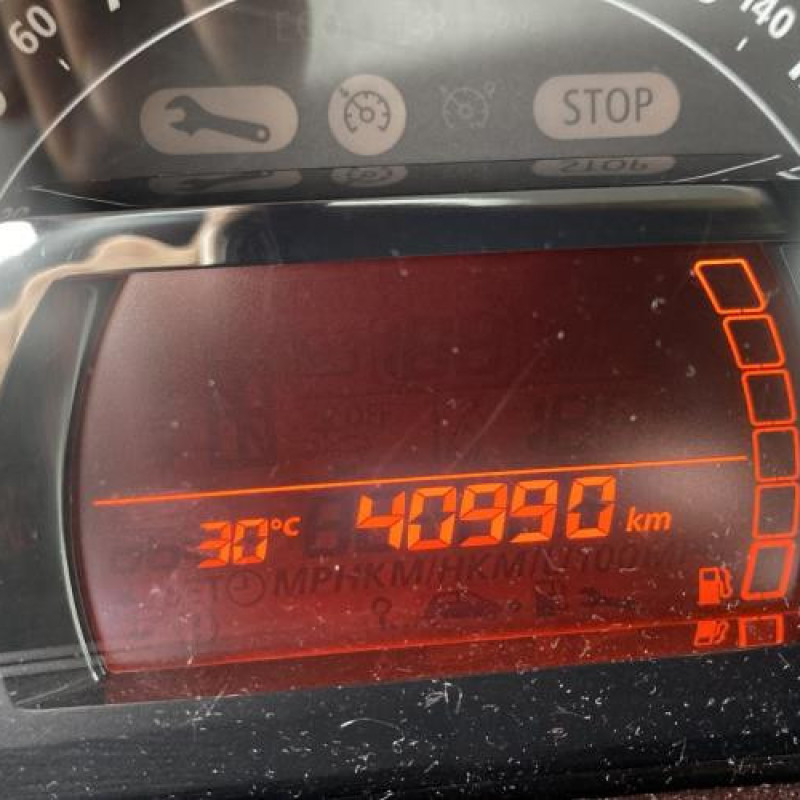 Vase de lave glace RENAULT TWINGO 3 Photo n°19