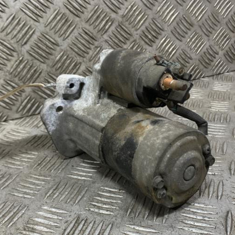 Demarreur RENAULT MEGANE 2 Photo n°3