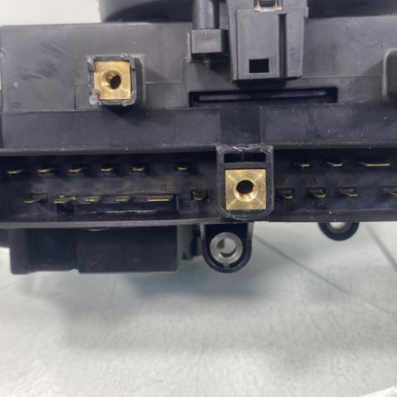 Com (Bloc Contacteur Tournant+Commodo Essuie Glace+Commodo Phare) MERCEDES CLASSE M 163 Photo n°4