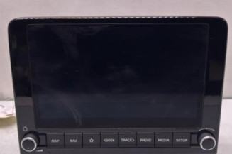 Ecran GPS KIA STONIC Photo n°1