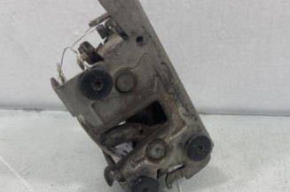 Serrure de porte de coffre droite RENAULT MASTER 2 Photo n°1