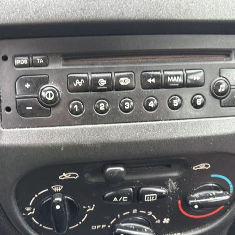 Reservoir essence PEUGEOT 206 Photo n°17