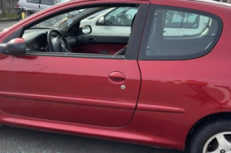 Reservoir essence PEUGEOT 206