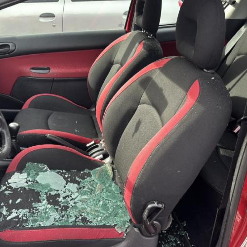 Reservoir essence PEUGEOT 206 Photo n°10