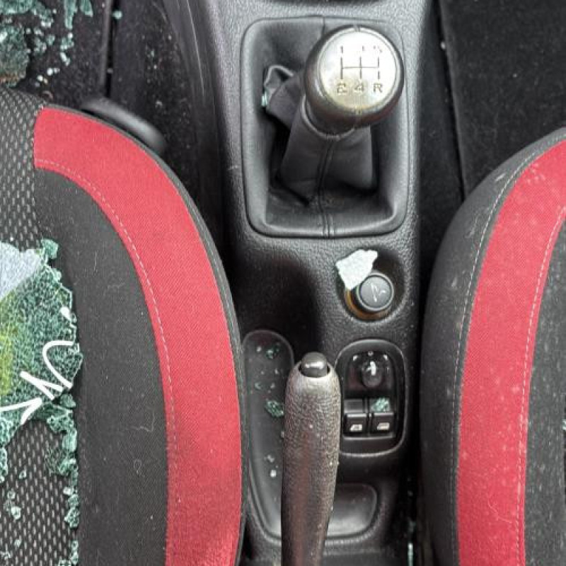 Reservoir essence PEUGEOT 206 Photo n°16