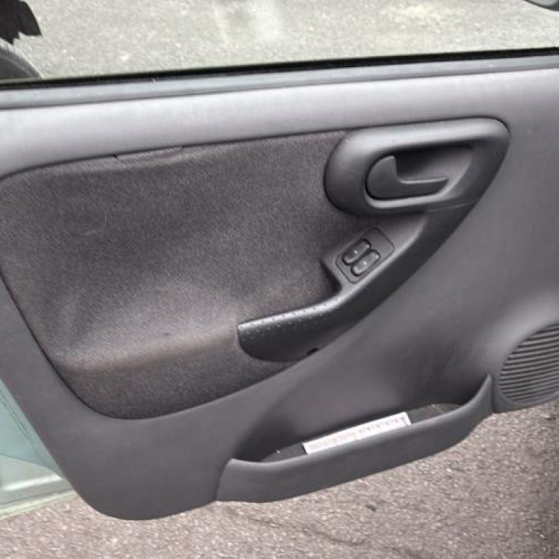 Moteur essuie glace avant OPEL CORSA C Photo n°15