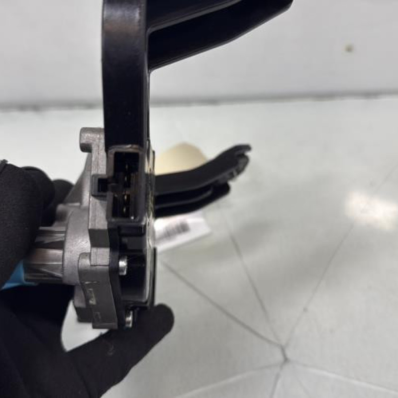 Moteur essuie glace arriere HYUNDAI IX 35 Photo n°3