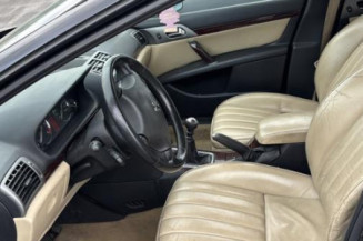 Vase de lave glace PEUGEOT 407