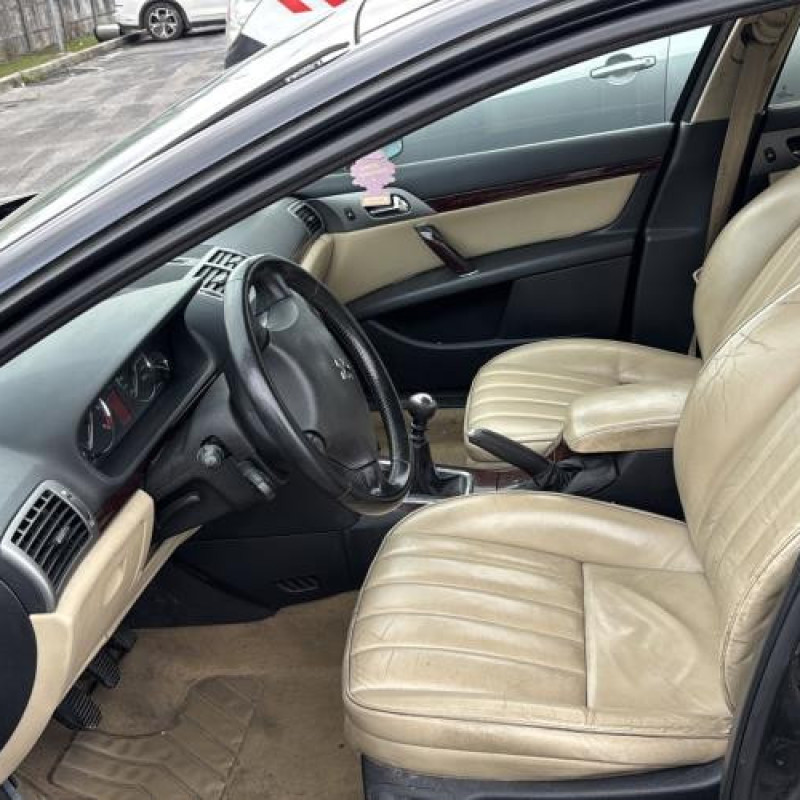 Vase de lave glace PEUGEOT 407 Photo n°11