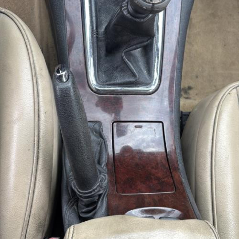 Vase de lave glace PEUGEOT 407 Photo n°16