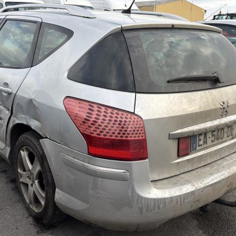 Pompe de direction PEUGEOT 407 Photo n°4