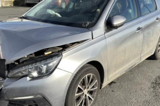 Boitier filtre a air PEUGEOT 308 2 Photo n°1