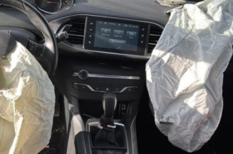 Boitier filtre a air PEUGEOT 308 2