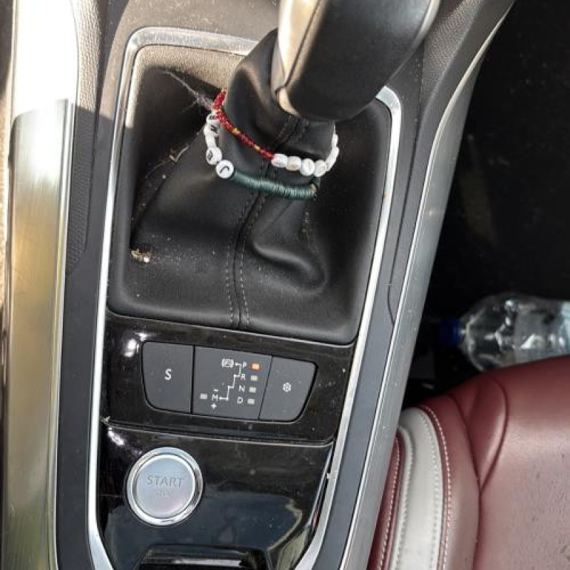 Boitier filtre a air PEUGEOT 308 2 Photo n°15