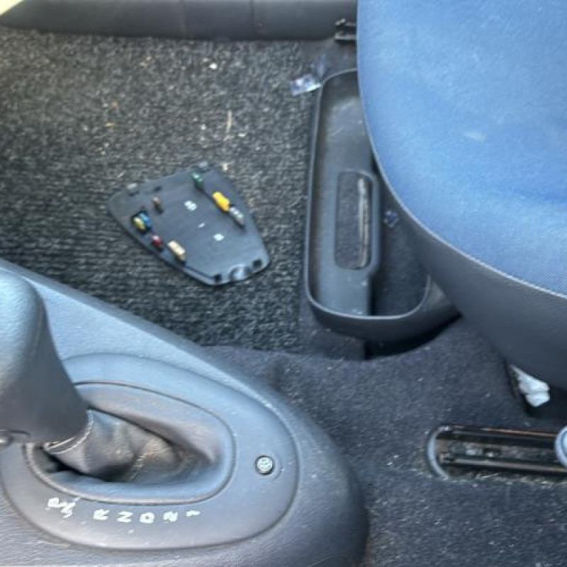 Colonne de direction RENAULT CLIO 2 Photo n°20